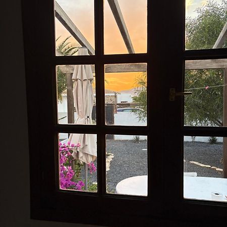 Orange House, Surf&Yoga Lajares Villa Luaran gambar
