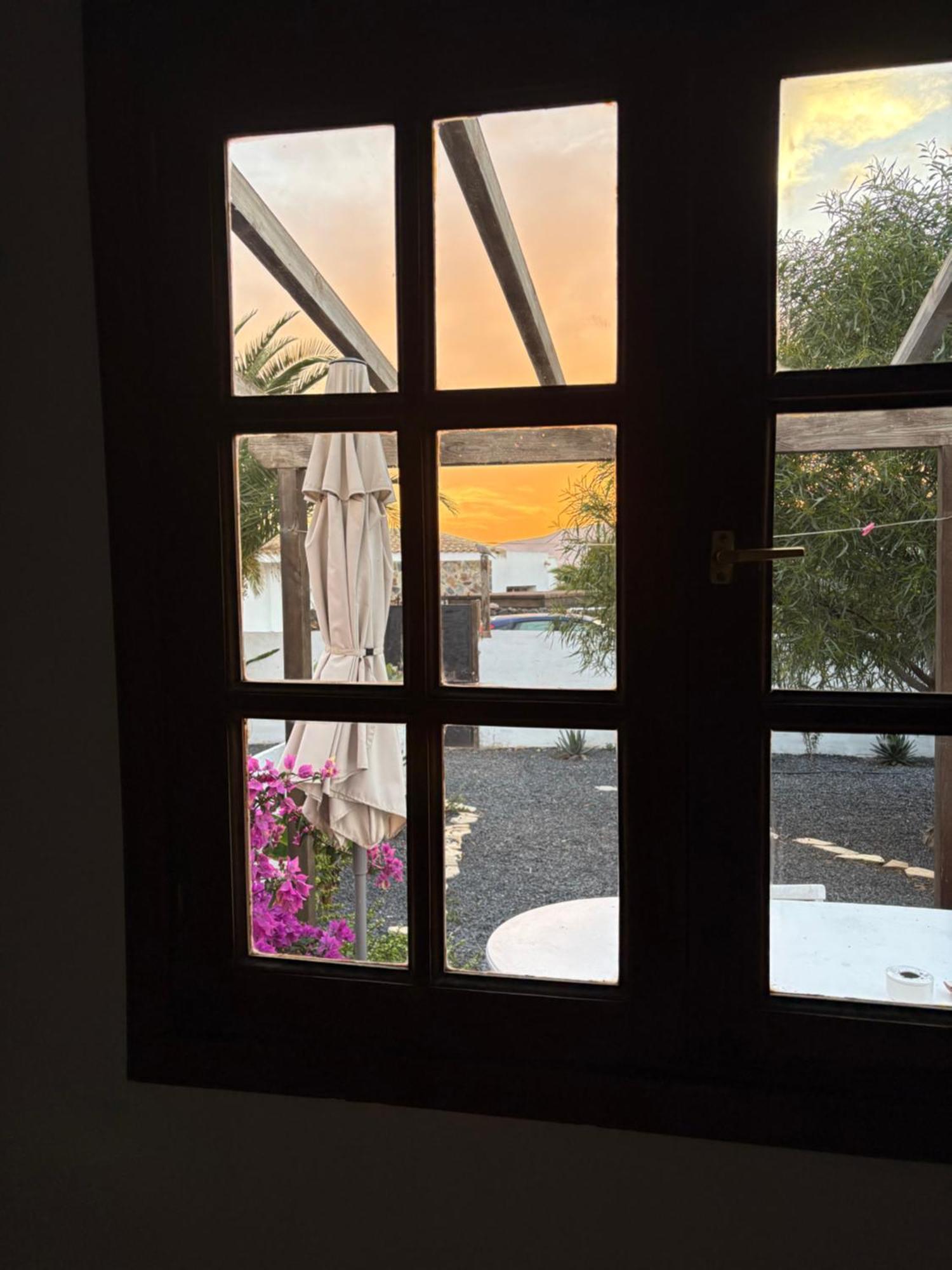 Orange House, Surf&Yoga Lajares Villa Luaran gambar